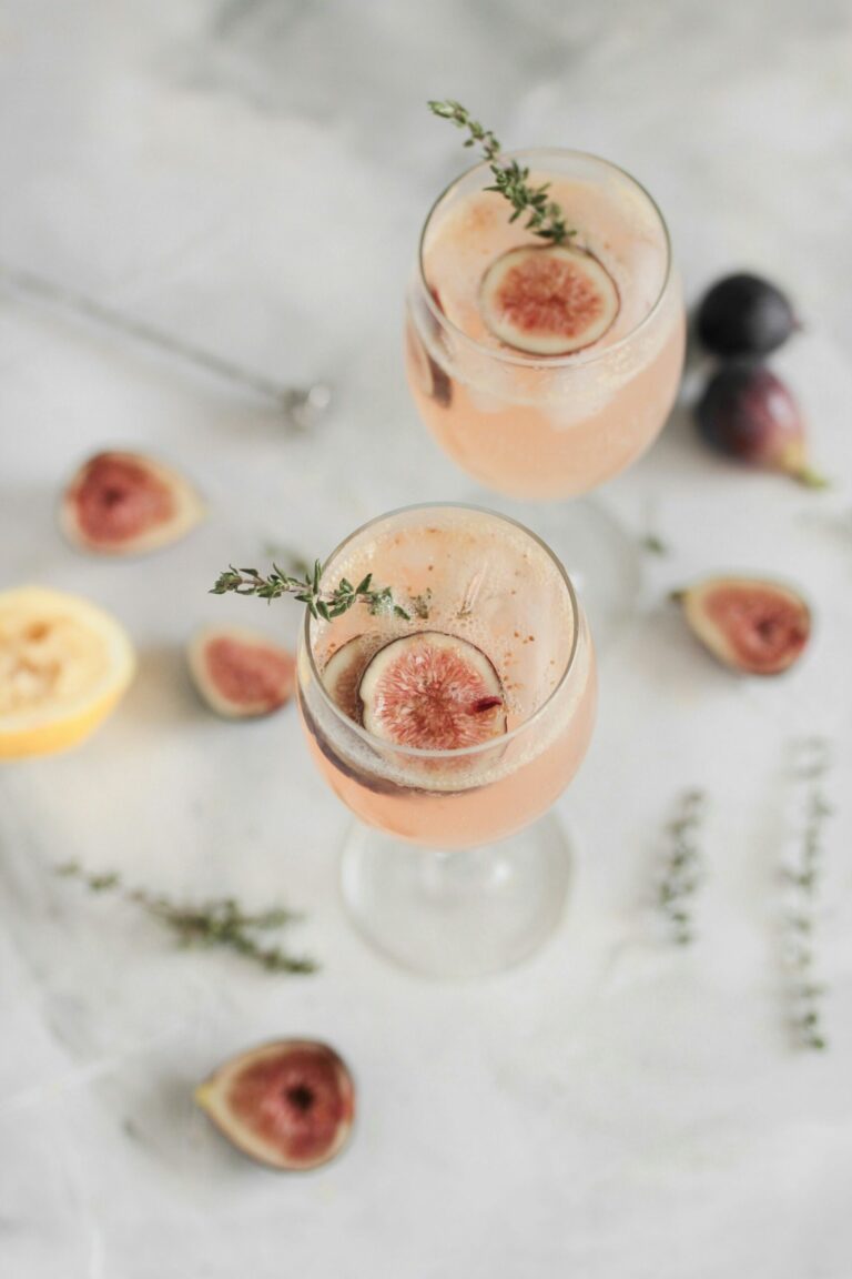 Refreshing Fig and Thyme Drink